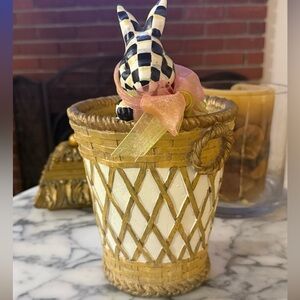 MacKenzie-Childs Courtly Check Rabbit Hippity Hop Pot